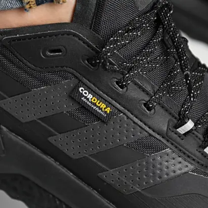 Кросівки Adidas Avryn Shoes Black 42