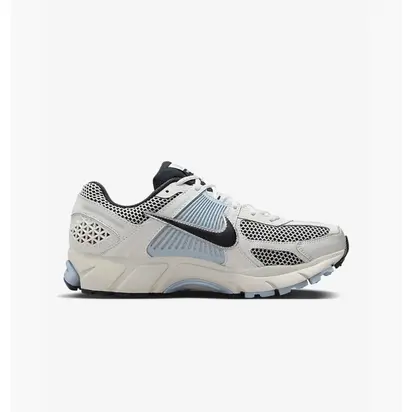 Кросівки Nike W ZOOM VOMERO 5