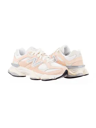 Кросівки New Balance 9060, білий з рожевим
