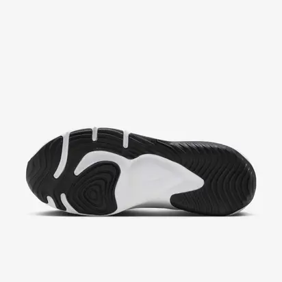 Кросівки Nike Legend Essential 3, рожевий з білим