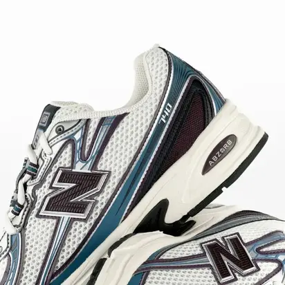 Кросівки New Balance 740, білий зі сріблястим