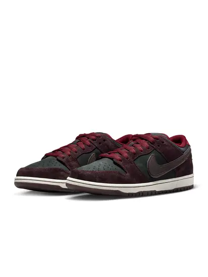 Кросівки W Nike Dunk Low Pro SB QS 'Mahogany Dark Beetroot'