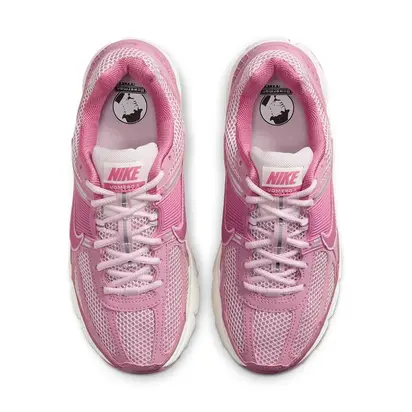 Кросівки Nike Zoom Vomero 5, рожевий