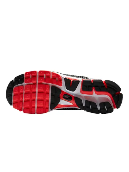 Кросівки Nike Zoom Vomero 5 SE 