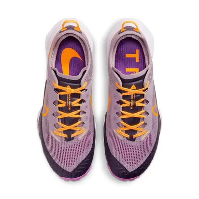 Кросівки жіночі Nike Air Zoom Terra Kiger 8 Trail Running Shoes Pink