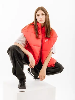 Жилетка Nike CLSC VEST, червоний