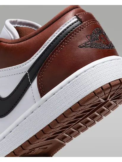 Кросівки жіночі жіночі Jordan 1 Low Dark Pony 40