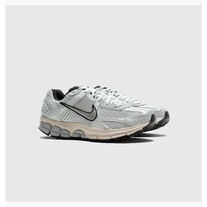 Кросівки Nike Zoom Vomero 5