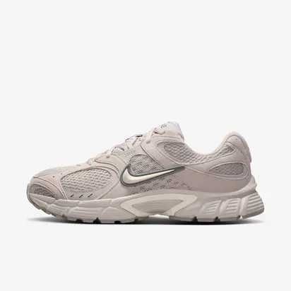 Кросівки Nike W V5 RNR