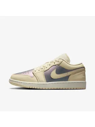 Кросівки W Air Jordan 1 Low Se Muslin Royal Tint Beige