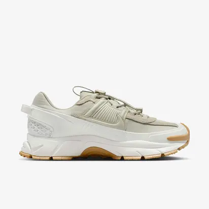 Кросівки Nike Zoom Vomero Roam