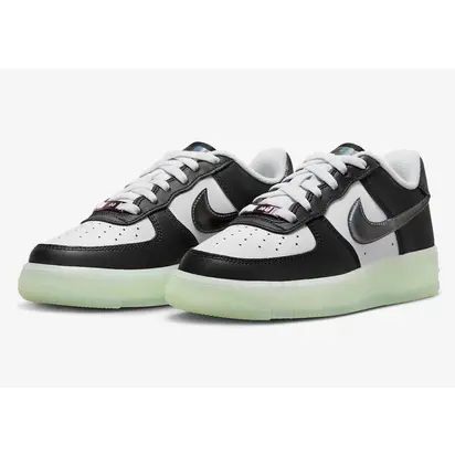 Кросівки жіночі Nike Air Force 1 Low 36.5