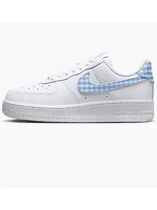 Кросівки Nike WMNS AIR FORCE 1 07 ESS TREND, білий