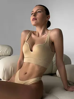 3D топ з PUSH UP ефектом, бежевий
