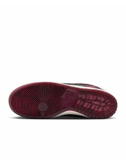 Кросівки W Nike Dunk Low Pro SB QS 'Mahogany Dark Beetroot'