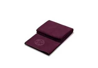 Йога-рушник для рук Manduka eQua Hand Towel Acai 67x40 см
