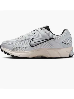 Кросівки Nike Zoom Vomero 5