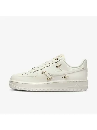 Кросівки Nike WMNS AIR FORCE 1 07 LX