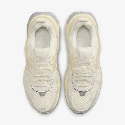 Кросівки Nike V2k