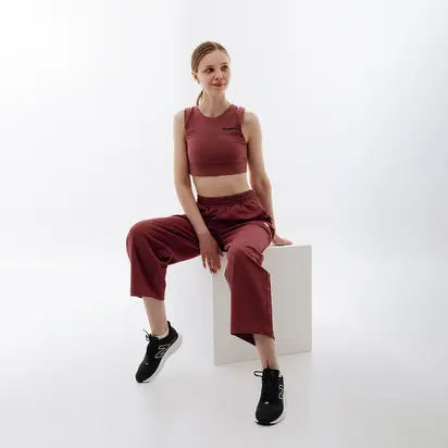 Топ New Balance Shape Shield Crop Bra, бордовий