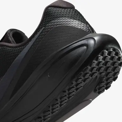 Кросівки Nike W REVOLUTION 8, чорний