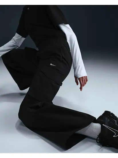 Штани жіночі Nike Sportswear Everything Wovens Black