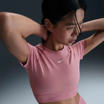 Топ Nike