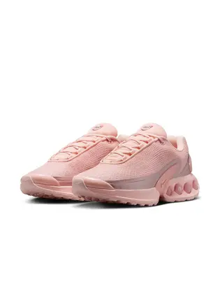 Кросівки жіночі Nike Air Max Dn 