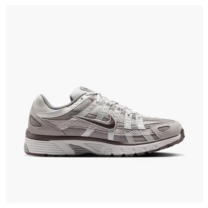 Кросівки Nike W P-6000