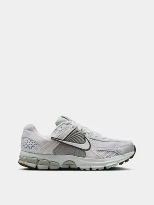 Кросівки жіночі Nike Zoom Vomero 5 ()