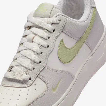 Кросівки Nike W AIR FORCE 1 07