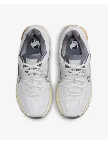 Кросівки Nike Zoom Vomero 5, білий з бежевим