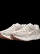 Кросівки NIKE ZOOM VOMERO 5 BEIGE