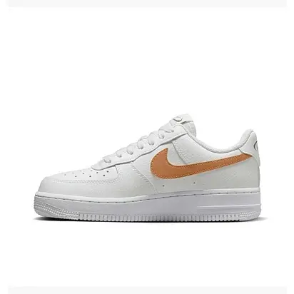 Кросівки Nike WMNS AIR FORCE 1 07, білий