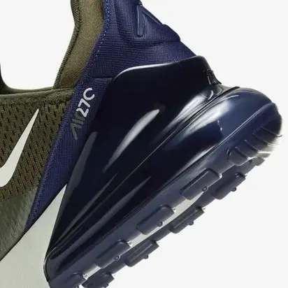 Кросівки Nike Air Max 270