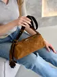 Шкіряна жіноча сумка «Vanessa» карамельна