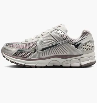 Кросівки жіночі Nike Zoom Vomero 5 White 36.5