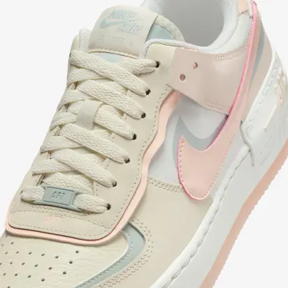 Кросівки жіночі Nike W Af1 Shadow ()