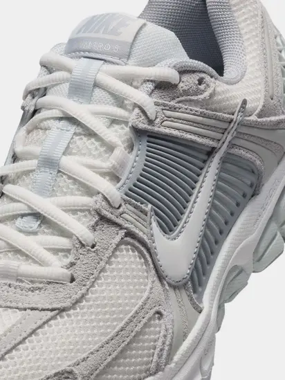 Кросівки Nike W ZOOM VOMERO 5