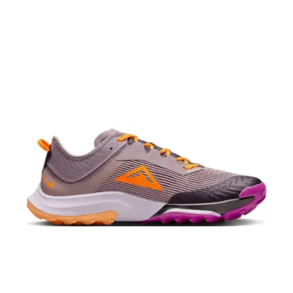 Кросівки жіночі Nike Air Zoom Terra Kiger 8 Trail Running Shoes Pink