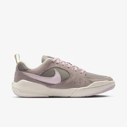 Кросівки Jordan WMNS CMFT ERA