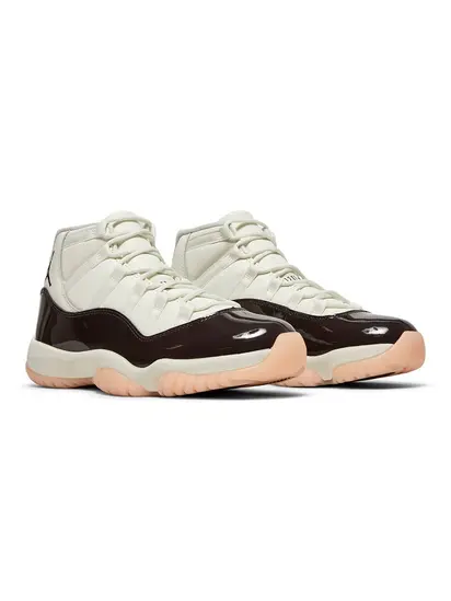 Кросівки Jordan 11 Retro Neapolitan (W)