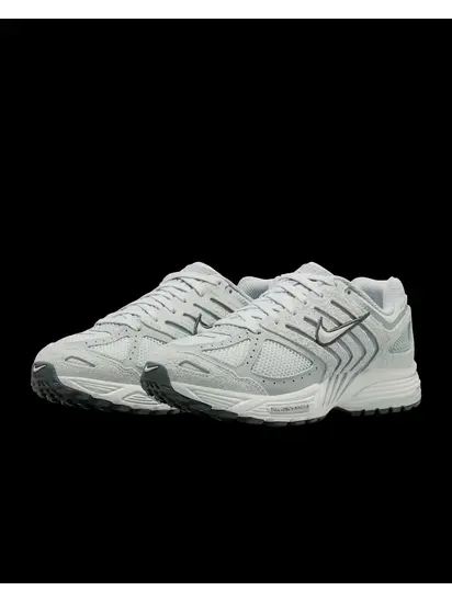 Кросівки Nike W AIR PEGASUS 2005
