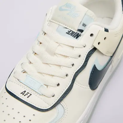 Кросівки жіночі Nike Air Force 1 Shadow Beige
