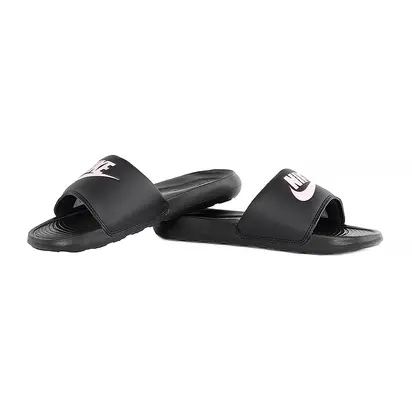 Шльопанці Nike W NIKE VICTORI ONE SLIDE, чорний