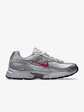 Кросівки Nike WMNS INITIATOR, білий з сріблястим