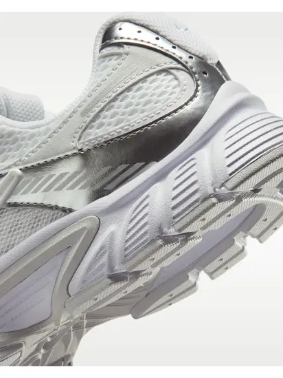 Кросівки Nike W V5 RNR