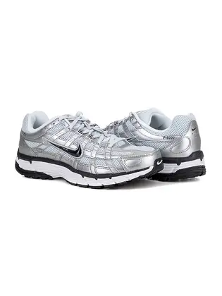 Кросівки Nike WMNS P-6000, срібний