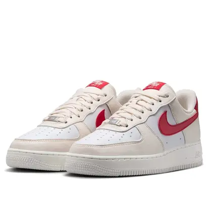 Кросівки Nike W AIR FORCE 1 07 NEXT NATURE, білий з червоним