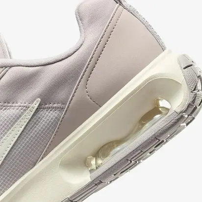 Кросівки Nike W AIR MAX INTRLK LITE, бузковий
